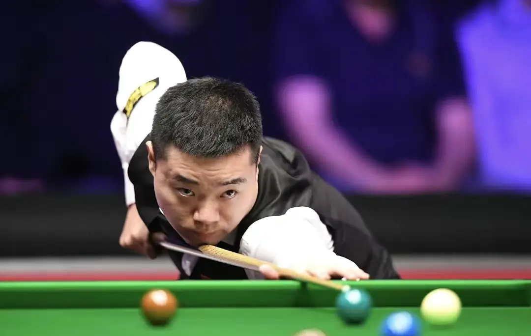 于膝盖伤病 于膝盖伤病