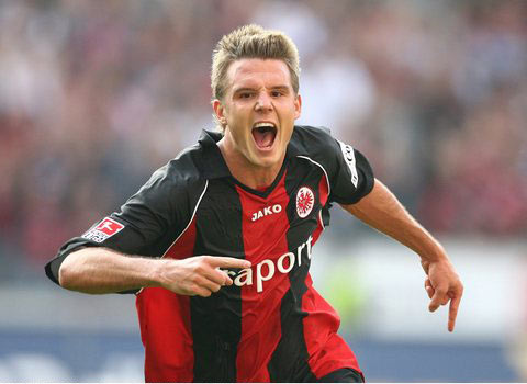 情怀留人多 情怀留人多